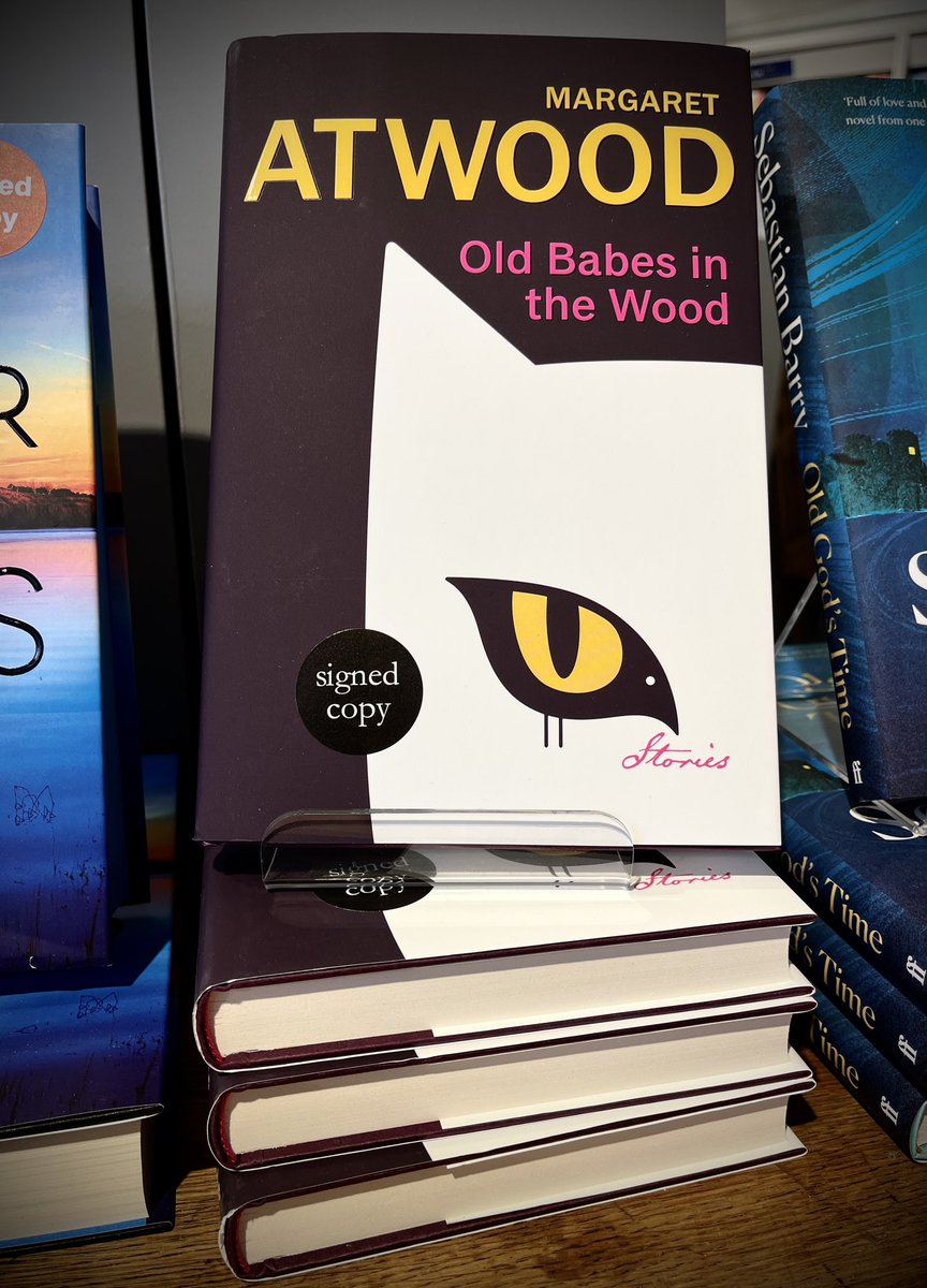 Atwood's first new fiction publication since The Testaments, this deeply personal collection includes a stunning sequence that follows a married couple as they travel the road together, the moments big and small that make up a long life of love - and what comes after…