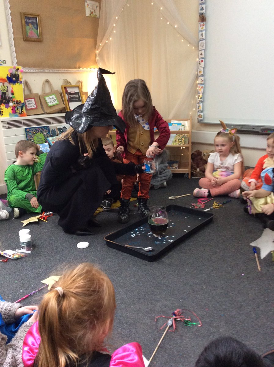 Mrs Cunliffe tweet media