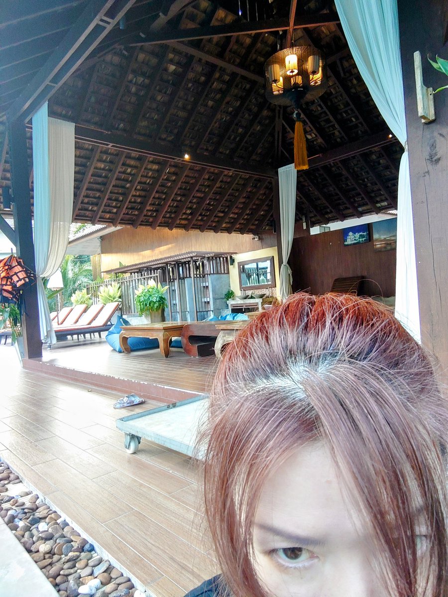 RioHip's tweet image. 明日の夜21時より、
#森下玲可　と　#zooco と　#高樹リオ　3人で
facebook.com/m.reika
から生配信トーク♥
是非参加して下さいねっ♪