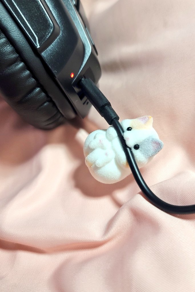 chi_i_hime's tweet image. にゃん🐱💕
 #ケーブルカバー