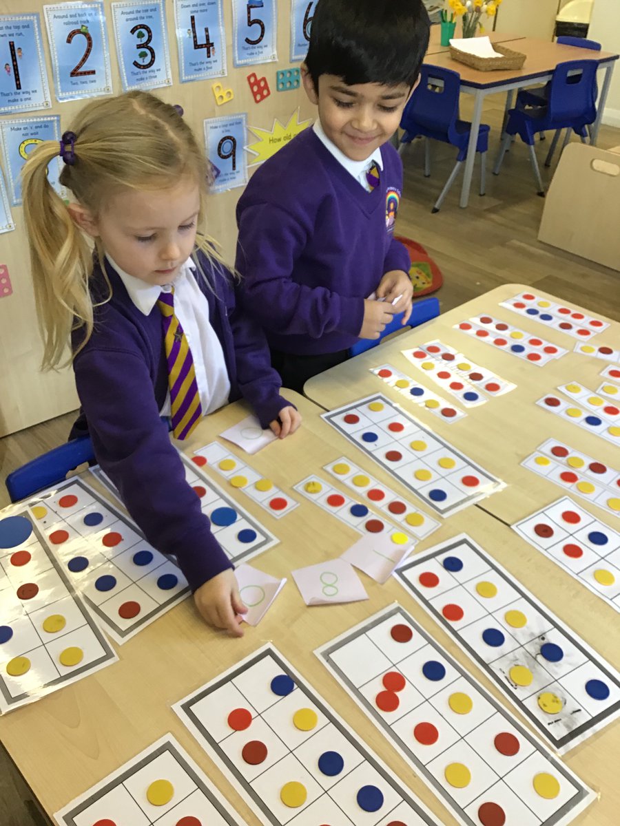 EyfsPrimary's tweet photo. How to make your teacher speechless! These superstars worked together in provision, to gather 180 counters on their ten frames. They checked the total by counting in tens and then represented the total using hundreds, tens and ones. Just, wow 🤩 #maths #teamwork #tenframe https://t.co/H23FulXz1L