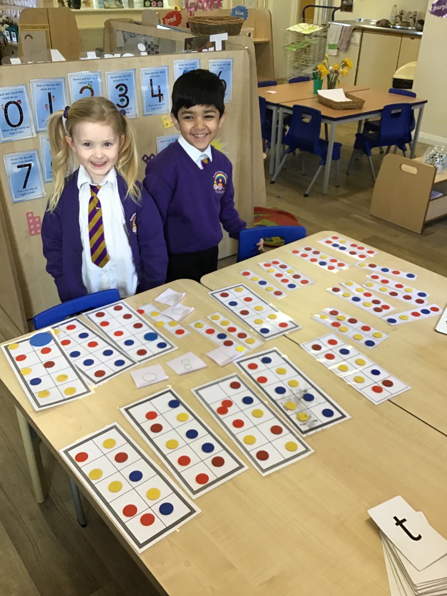 EyfsPrimary's tweet photo. How to make your teacher speechless! These superstars worked together in provision, to gather 180 counters on their ten frames. They checked the total by counting in tens and then represented the total using hundreds, tens and ones. Just, wow 🤩 #maths #teamwork #tenframe https://t.co/H23FulXz1L