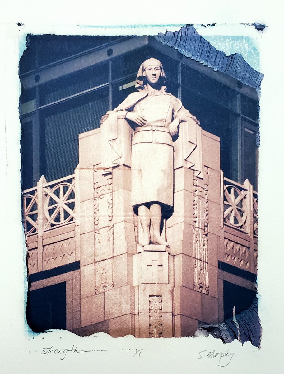 CryptoK37364015's tweet image. Gm ☕️ 
The Polaroid Legacy Collection unfolds with LF (8X10)#polaroidimagetransfer fine art prints on paper.
The first purchaser of an 8X10 NFT will receive the original, signed 1/1 print postpaid anywhere on the globe.
 #LegacyPolaroids #PolaroidPrintsonPaper #tezos 
👇details