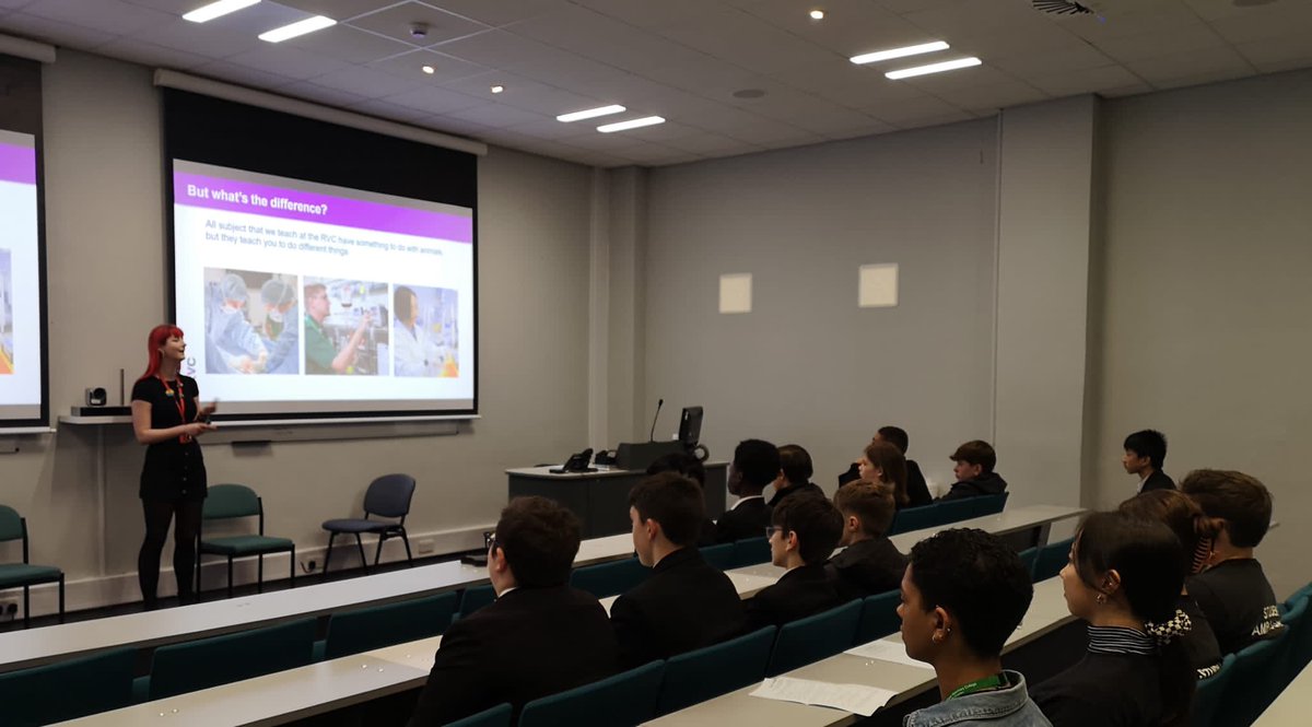 AimHigherLSouth's tweet image. What a fantastic visit @carshaltonboys are having at @RoyalVetCollege , touring the campus, attending a lecture, learning all about bones, unusual specimens and more at the number 1 university for veterinary medicine in the world! #UniConnect #veterinarymedicine #HigherEducation