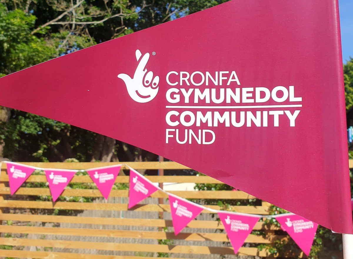 We are looking for two full time, permanent, Knowledge and Learning Officers to join our friendly team in Wales at the #nationallottery community fund.

Applications by 17 March 2023, salary £25,019 to £28,399 hybrid working. 

Find out more, go to: bit.ly/3muz6En