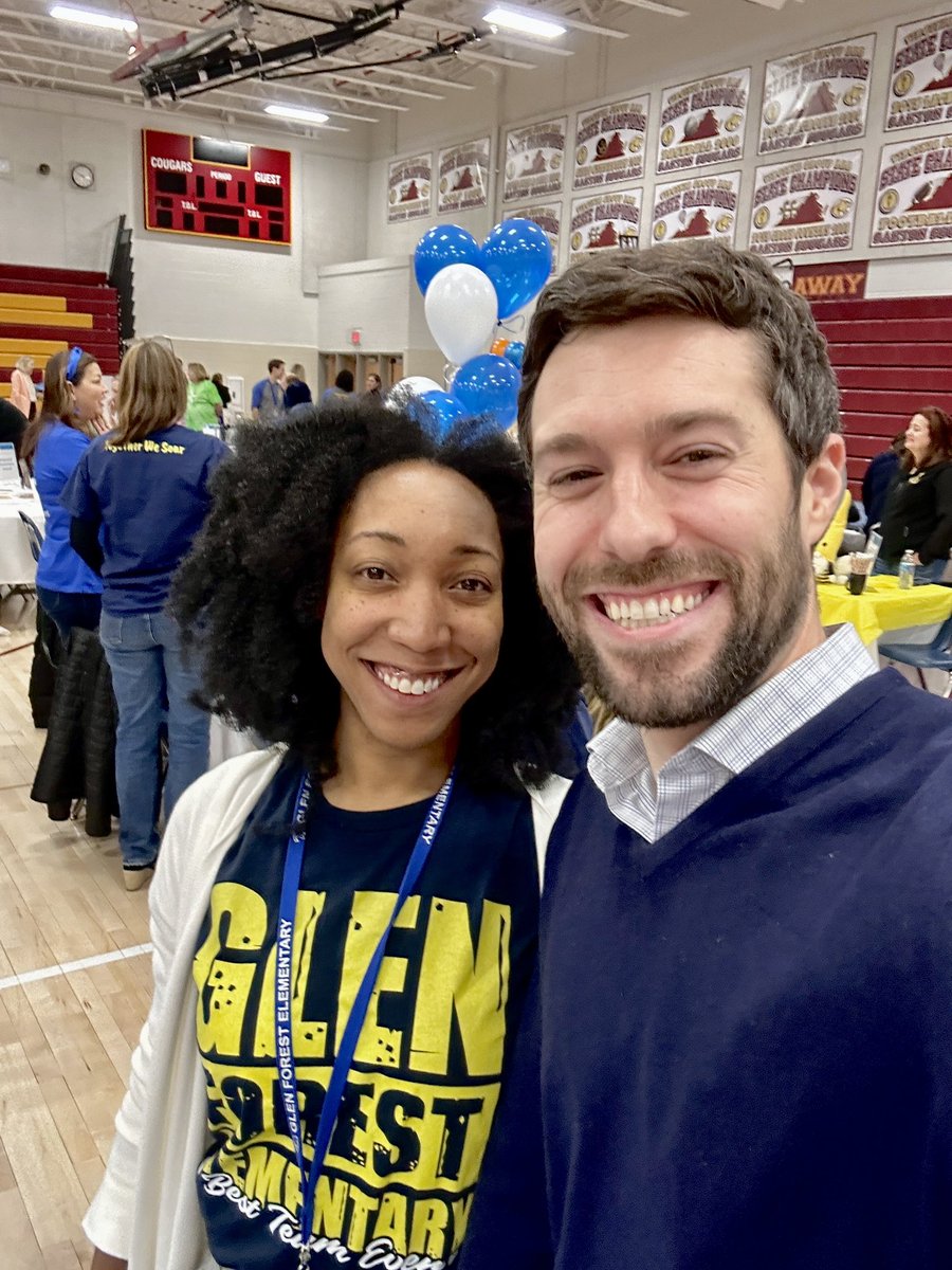Hiring and supporting new teachers and staff is some of the most important work we do… a big thanks to <a href="/HR_FCPS/">FCPS Department of Human Resources</a> <a href="/fcpsvajobs/">FCPS Recruitment</a> for a well-organized and attended job fair! What a pleasure to connect with colleagues both new and old. 

#FHHighlights #TeachForFCPS <a href="/MsCorettaBrown/">Coretta Brown</a>
