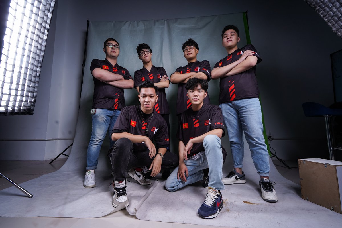 2_twokay's tweet photo. Now this twitter for Twokay ( 2K ) English team news, rosters, matchday..

The current roster Twokay 
Hyelll ( IGL )
vers4ce ( Duelist )
Juu ( Sentinel )
Solazet ( Controller )
Kong ( Initiator )
Manager: Ginn

In split 2 Twokay will have some change and we will updates here
#VCT https://t.co/cERfwkI3ik