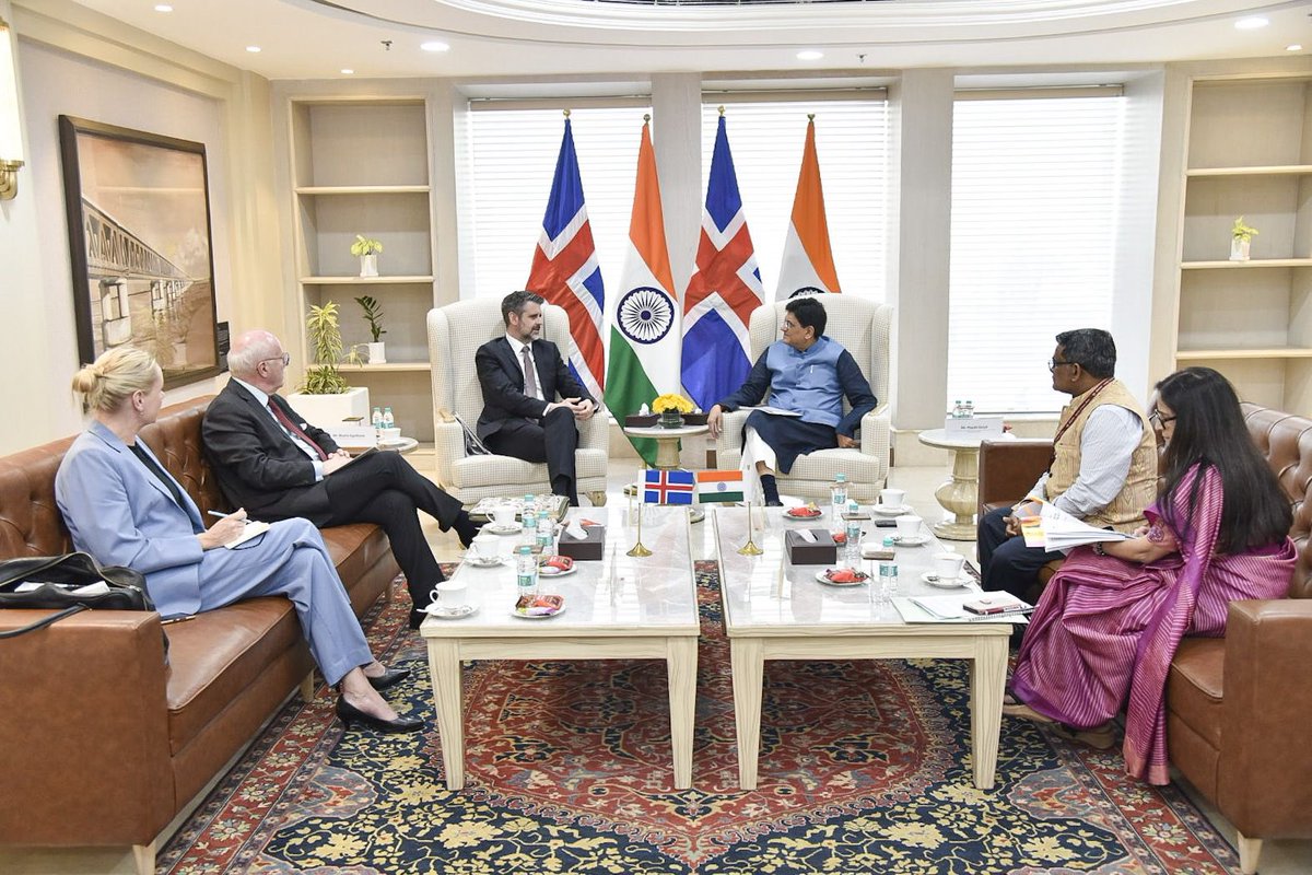 Held wide-ranging discussions with Permanent Secretary of State, Iceland, @MartinEyjolfs on India-Iceland trade and investment ties 🇮🇳🤝🇮🇸
