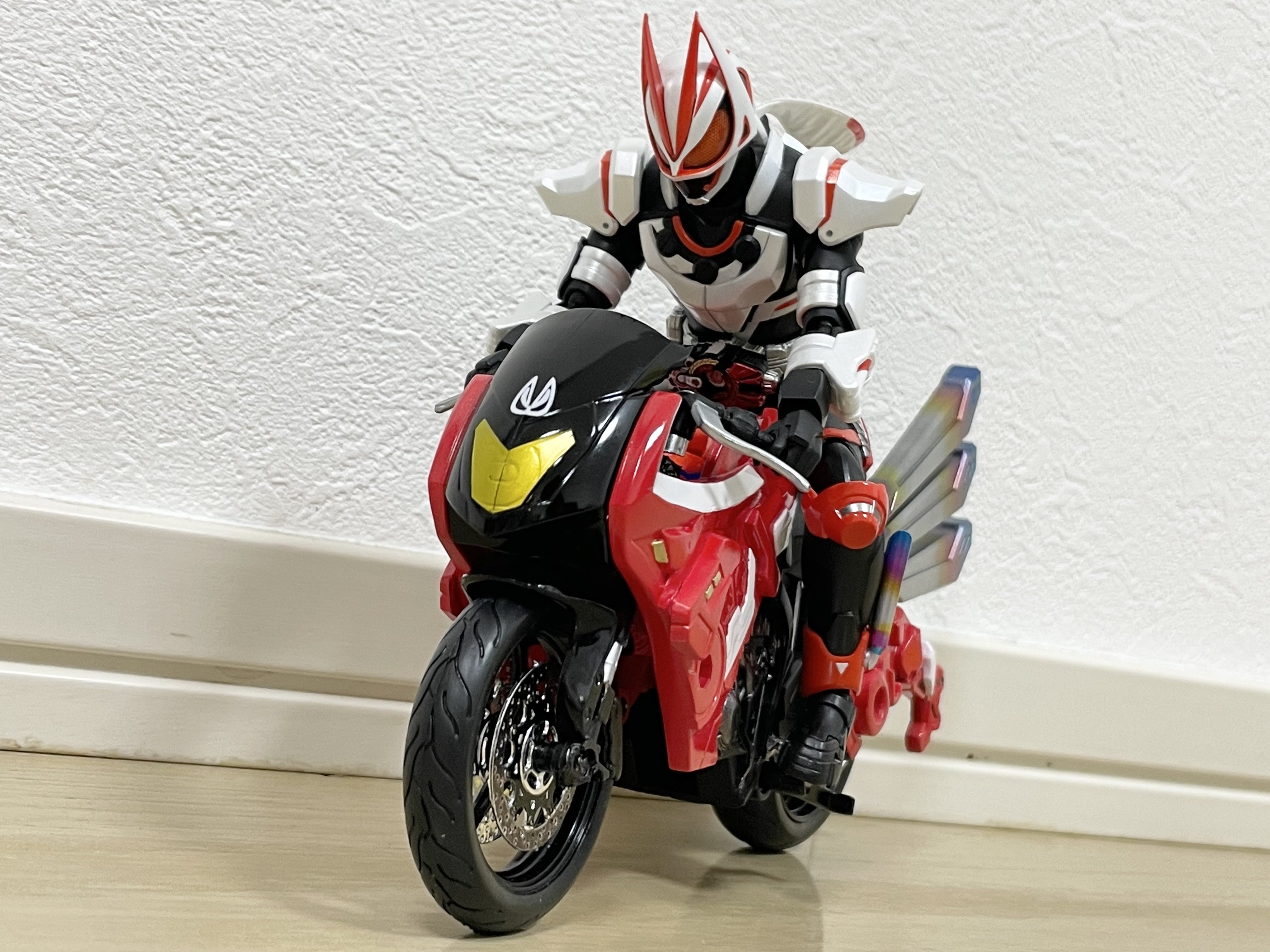S.H.Figuarts ブーストライカー | 魂ウェブ
