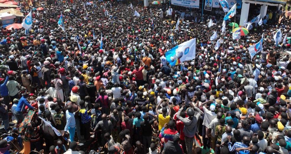 #RDC 

Le président <a href="/moise_katumbi/">Moise Katumbi</a> est arrivé à #Moba ce mardi 04/03/2023

#laconquête…