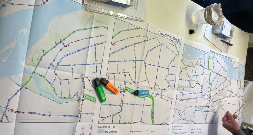 PERSBERICHT: Groene opleidingen van <a href="/Scaldambo/">Scalda</a> krijgen 100 EC-meters in bruikleen om inzicht te krijgen in de zoet-zoutverdeling van het oppervlaktewater.
Samen met Scalda en <a href="/HZeeland/">HZ - handle holder</a> verzamelt de Provincie zo nog meer kennis over het Zeeuwse waternet.

➡️zeeland.nl/actueel/honder…