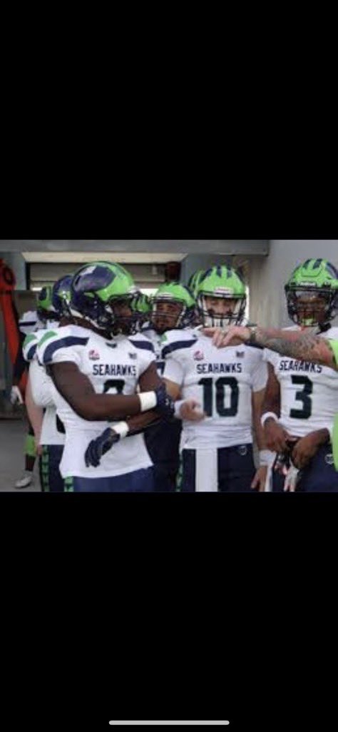 AGTG! Another offer from SW FL tech!
<a href="/coachcurtis42/">Coach Curtis</a> <a href="/CoachKstew/">Coach Stewart</a> <a href="/CoachGriffin07/">Coach Griffin</a> <a href="/GradyMorrell/">Grady Morrell "Coach G"</a> <a href="/ChoquetteMitch/">Mitch Choquette</a> <a href="/CoachRBlevins/">Coach Ray Blevins</a> <a href="/H2_Recruiting/">Hasani (H2) | Football Recruiting</a>