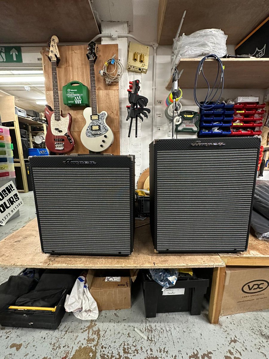 OooshTours's tweet photo. We got a couple more of these Ampeg Rocket bass combos in stock, they're great! Super powerful, and lightweight and compact for a lighter travel and a neater stage.
Available to hire now!
#ampeg #ampegrocket #rocketbass #ampegbass #basscombo #comboamp #backlinehire #oooshtours https://t.co/tB69EmdkQH