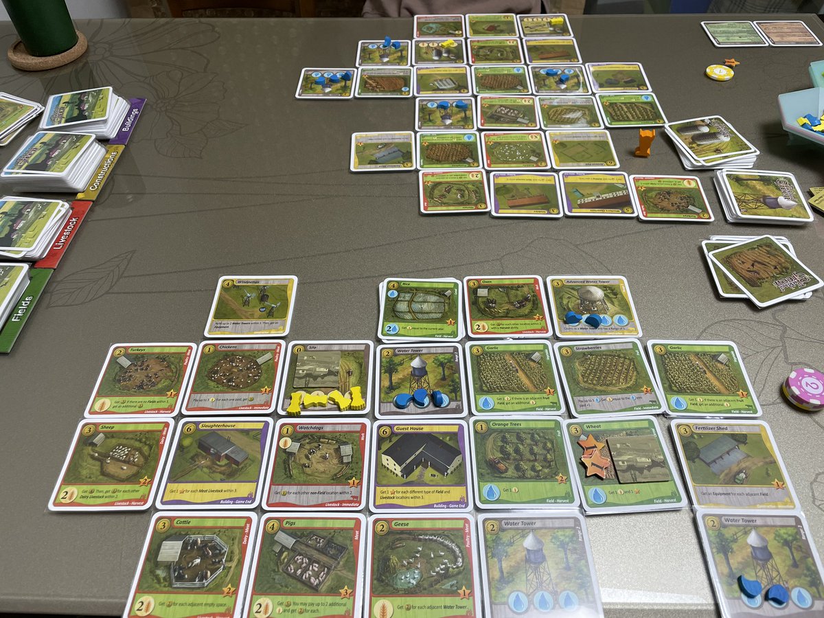 BoardGameBang's tweet image. Ah! Finally some warm weather.🌞With flowers in bloom, we decided to play some nature-themed games. 

First, an old favorite, #FieldsOfGreen🚜 from @ArtipiaGames

Afterwards, we learned #Renature🌳 from @pegasusspiele and the famous duo, Kramer &amp;amp; Kiesling.

#boardgames #보드게임