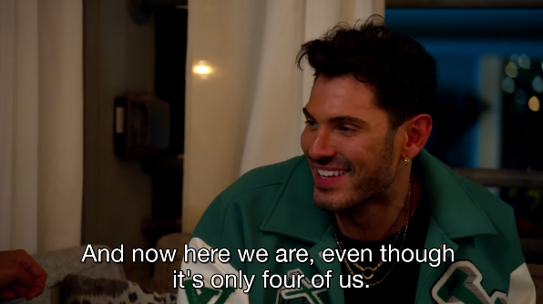 TotallyAravind's tweet photo. I definitely enjoyed Jaymes the most - he had the best confessionals and scenes! Joey seemed to be playing up for the cameras at first but by the end of the season, he comes across pretty endearing. While Curtis' story arc alone makes the show feel meaningful. #RealFriendsOfWeHo https://t.co/Lx8iRBOCTn