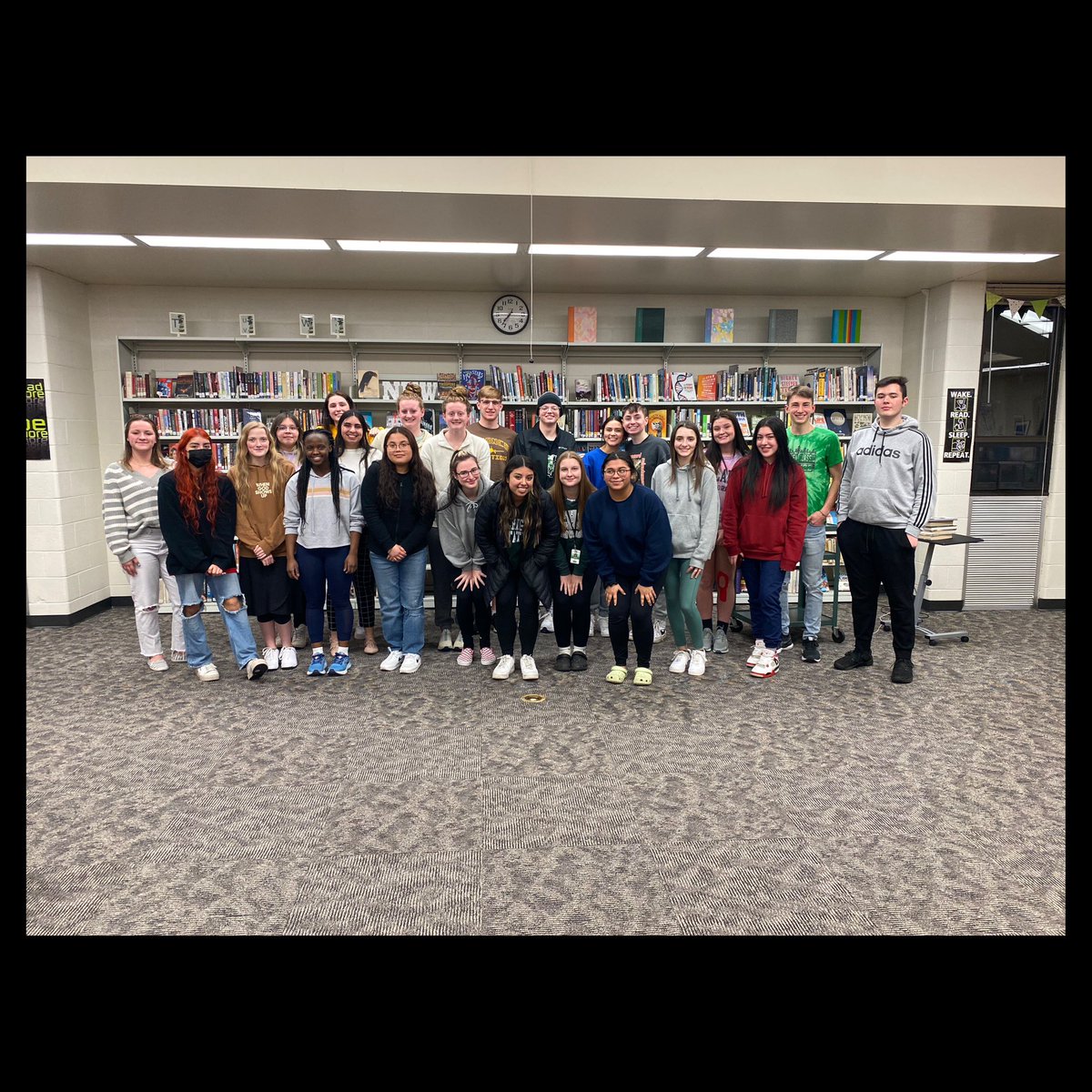 ConcordDFS's tweet image. Day 1 of the Phone-A-Thon is complete! These students did amazing and we know the students will continue to do great these next two days. Remember if you see Concord on your caller ID pick it up! 😊🎊