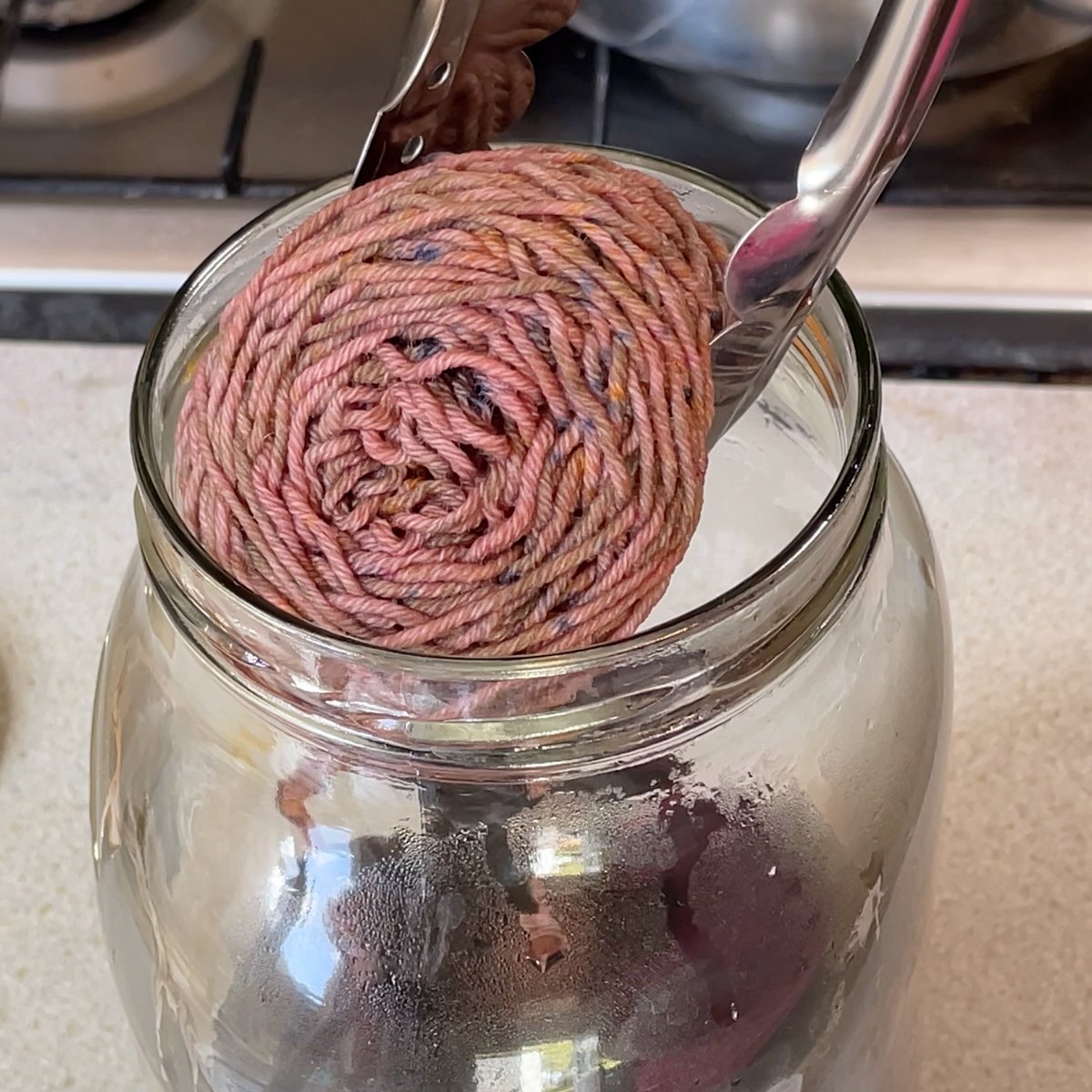 FromTheCauldron's tweet image. #MarchMeetTheMaker day 7: Learn

Do you recognise this yarn? I learnt a LOT from dyeing this cotton.

I film my dyeing experiments and have a YouTube channel so you can see my mistakes and not repeat them! I'm a completely self taught dyer.

#MHHSBD #WomanInBizHour #CraftBizParty