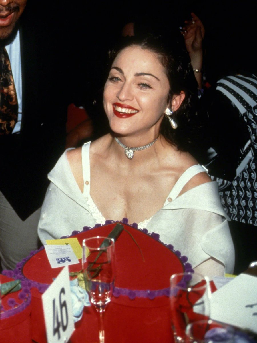 madonna-daily-on-twitter-madonna-at-the-aids-benefit-love-ball-ii