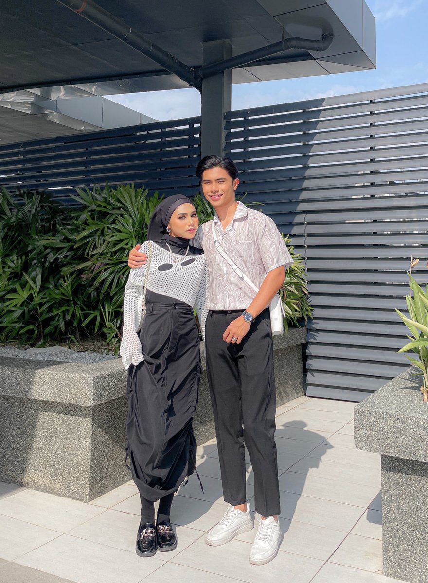 yuyuridayuuu's tweet image. streeeetwear fit !!! 🤍