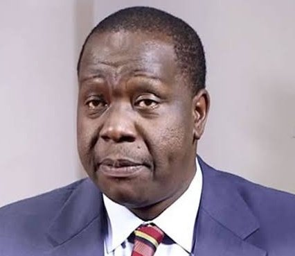Let's settle this.

🔁 for William Ruto
♥️ for Fred Matiang'i