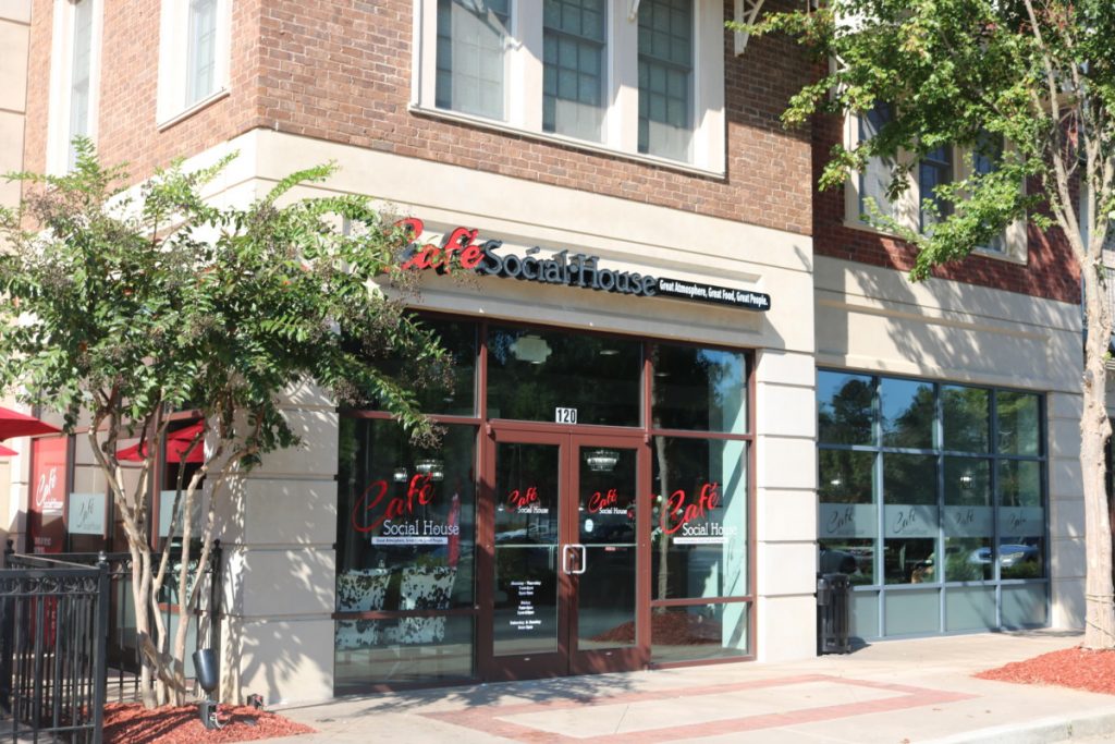 DucereInvGroup's tweet image. Experience the Unique Flavors of Cafe Social House in Mableton

komarluxe.com/experience-the…