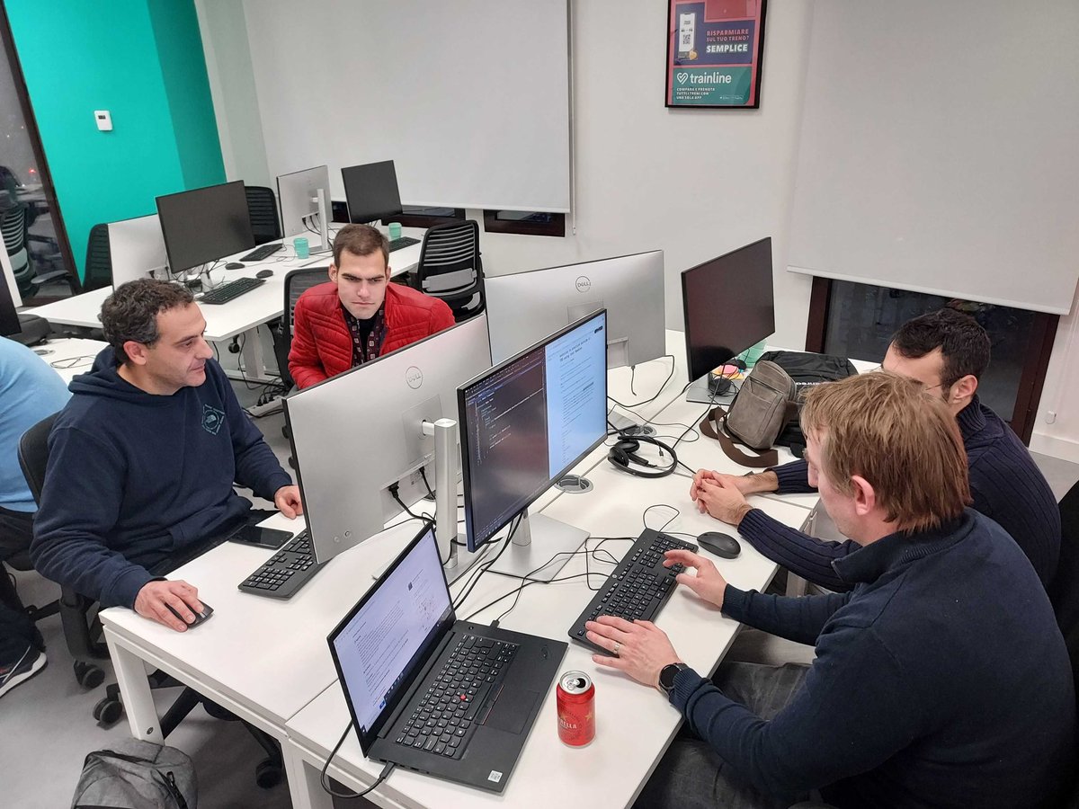 bcnswcraft's tweet image. Working in the Ohce kata and discussing inside-out + TDD and outside-in TDD, related to how unit tests are FIRST (Fast, Isolated, Repeatable, Self-verifying and Timely) with @trikitrok at @thetrainline Barcelona office #kata #codingdojo #softwarecrafters codesai.com/posts/2016/05/…