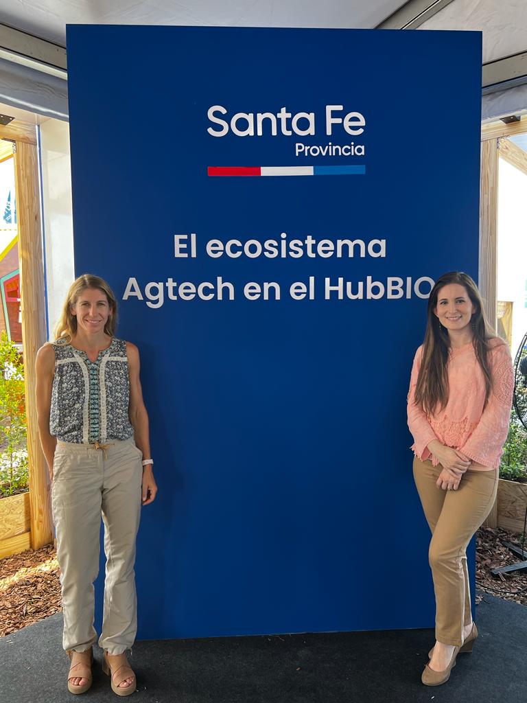 BolsaRosario's tweet photo. 📌 BCR innova y referentes de la mesa agtech de Rosario expusieron las propuestas para el desarrollo del ecosistema 2023 en @Expoagrocom. https://t.co/GQCEqRzYbb