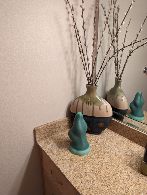 On vacation with one of my best buds #ganeymedeXL from #surveryofthecosmos https://t.co/JWyKUfMGze<a href="/tag/ganeymedexl"class="tags">#ganeymedeXL</a><a href="/tag/surveryofthecosmos"class="tags"><span>#surveryofthecosmos</span></a>