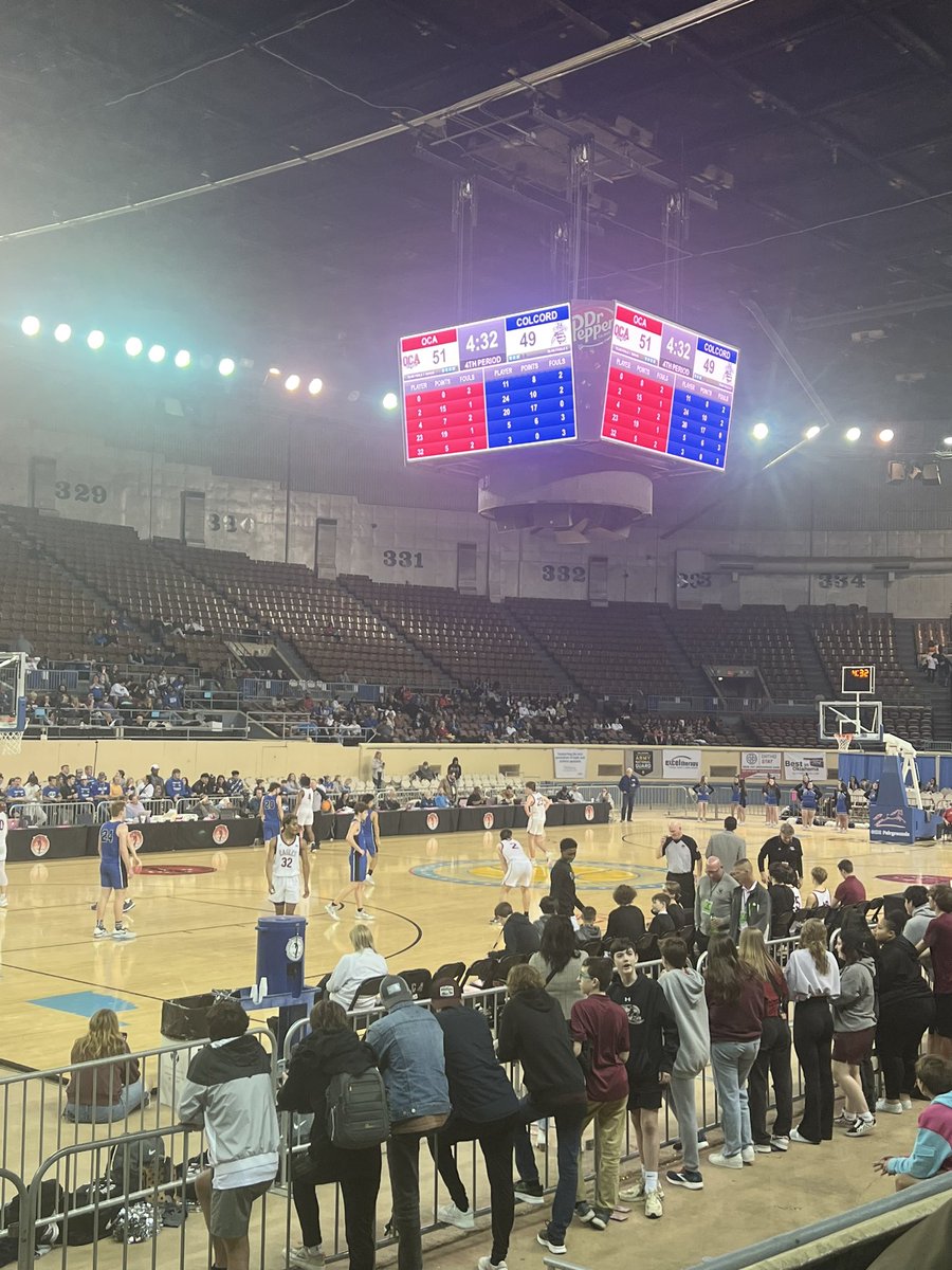 BryanMo's tweet image. First of many State  tourney games for me this week.  It’s a good one.  OCA leads 51-49 with 4:32 to go.