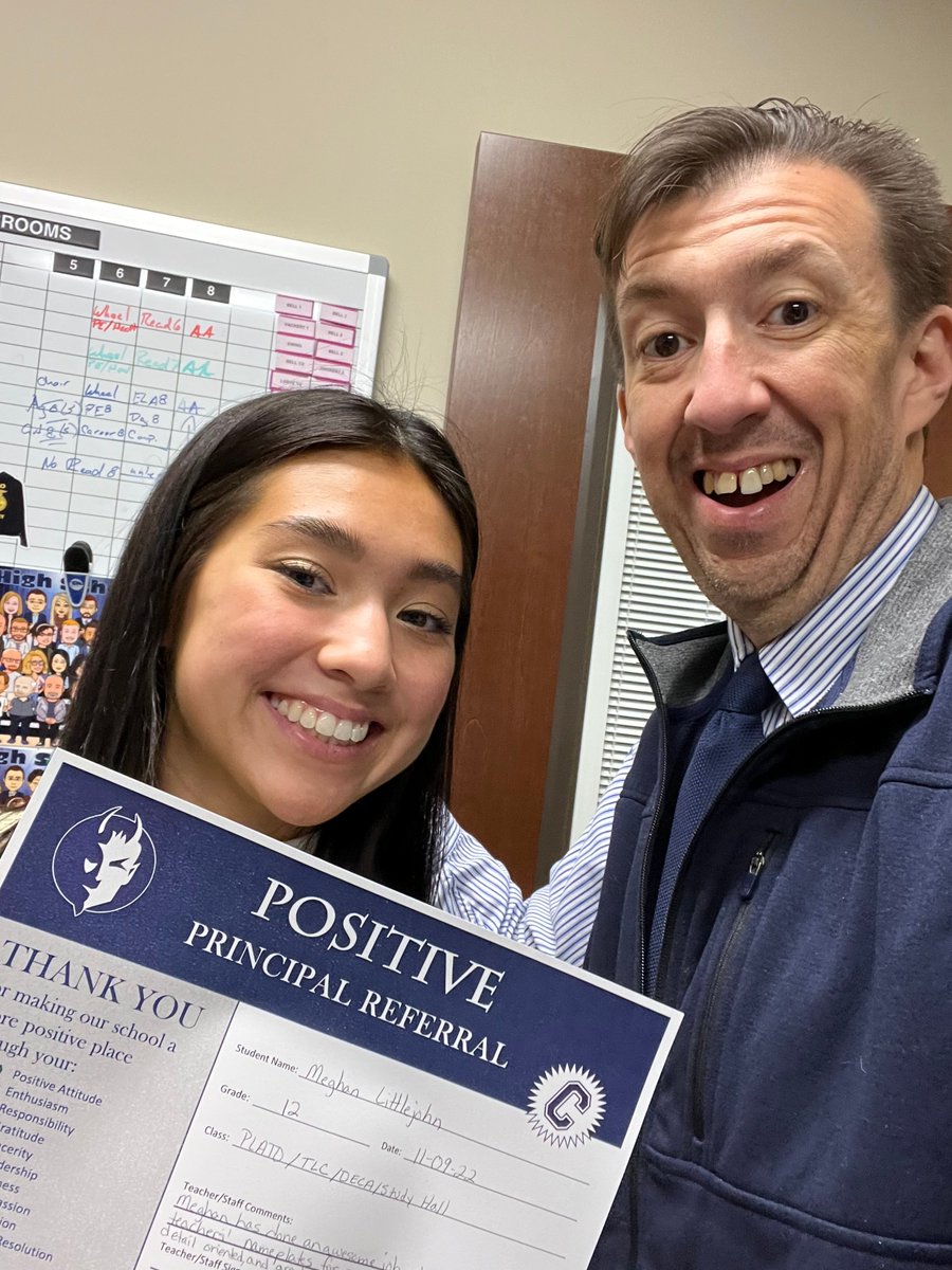 CHSBlueDevil1's tweet photo. One of my favorite things to do as the guidepost at CHS is to honor students who get recognized by our staff when they are doing great things in the classroom.  Positive referrals ALWAYS make my day.  Today I got to honor Meghan for her student leadership. #CareyPPR #WeAreCarey https://t.co/2jRrqePC0M