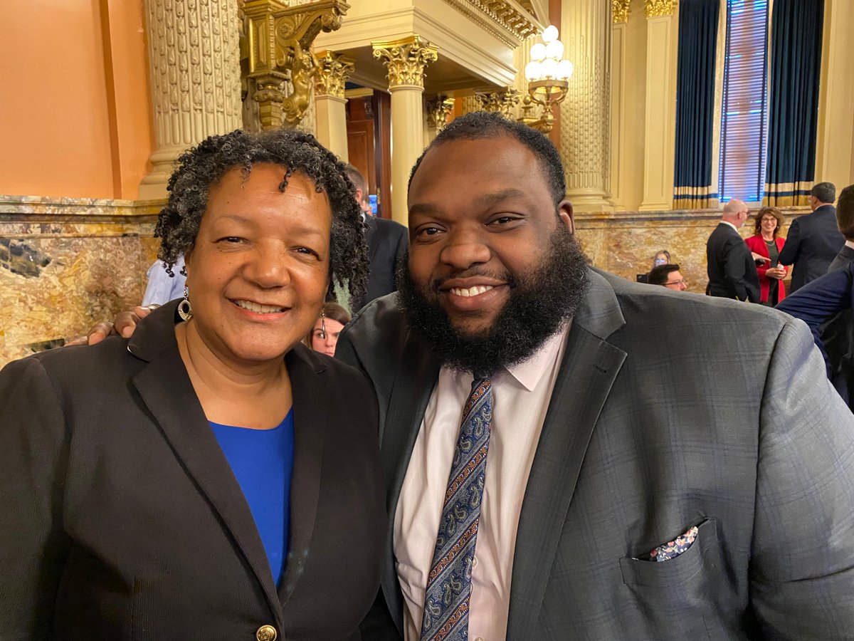 PA_PUC's tweet image. Chairman Dutrieuille attended the @PennsylvaniaGov’s budget address and met with State @RepHarris, Democratic Appropriations Chairman &amp;amp; @ACE_Fitzgerald, Allegheny County Executive.