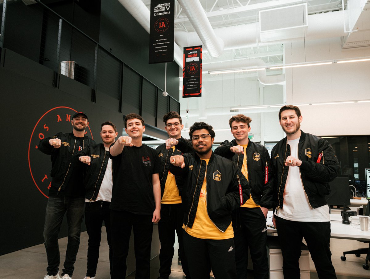 CODLeague's tweet photo. World Champion @LAThieves have received their rings 💍 https://t.co/SKeLkmSJY3