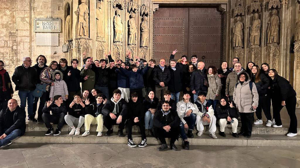 ildebass's tweet photo. + WHAT A CONCERT!!! 
Unión Musical Padre Baste” del @ColeSF_Patro 
DEMOSTRANDO que con la MÚSICA y todas las herramientas DIGITALES  que nos rodea podemos tener VIVENCIAS y sobretodo grandes EMOCIONES.

#EmotionDigitalMusic 
WE CONTINUE WITH
“Digital Musical Learning at school” https://t.co/hog3odIy5o