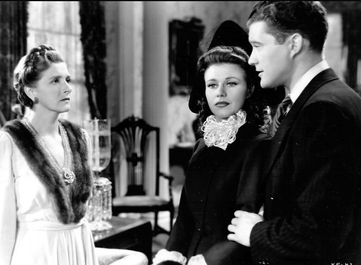 noirgal17's tweet photo. “School is out, definitely. I’m a big girl now!”
#NowWatching KITTY FOYLE (1940) https://t.co/CV6UkuXAvB