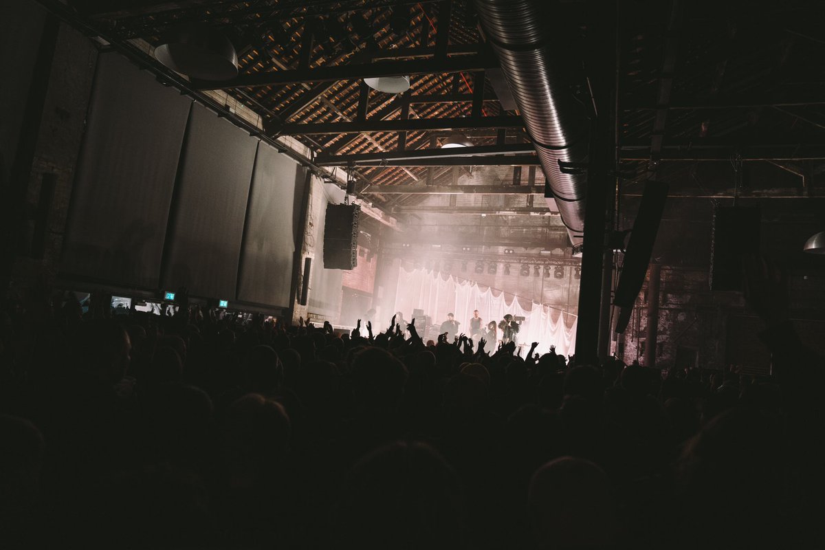 Callum Robinson (@callumrobinsonn) on Twitter photo First gig of 2023 definitely didn’t disappoint, <a href="/Youngfathers/">Young Fathers</a> were so good!
📸 for <a href="/BoilerShopNCL/">Boiler Shop</a> First gig of 2023 definitely didn’t disappoint, <a href="/Youngfathers/">Young Fathers</a> were so good!
📸 for <a href="/BoilerShopNCL/">Boiler Shop</a>