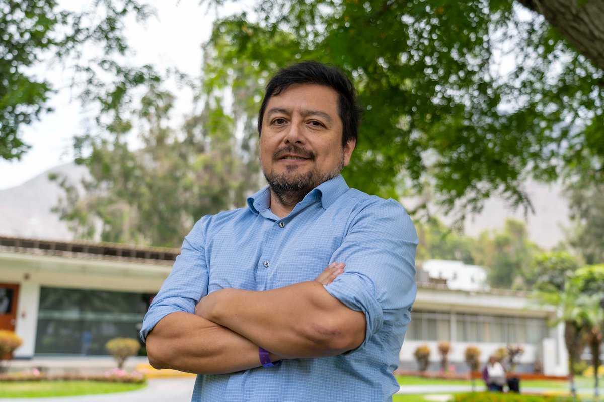 ESANAlumni's tweet photo. Angel Madge, graduado de la Maestría en Project Management, compartió con nosotros su experiencia como asistente de profesor de Tonya Ensign quien estuvo a cargo del curso Leading in a Time of Global Change durante la XLV International Week de ESAN. 🌏 https://t.co/jKNBV5oBld