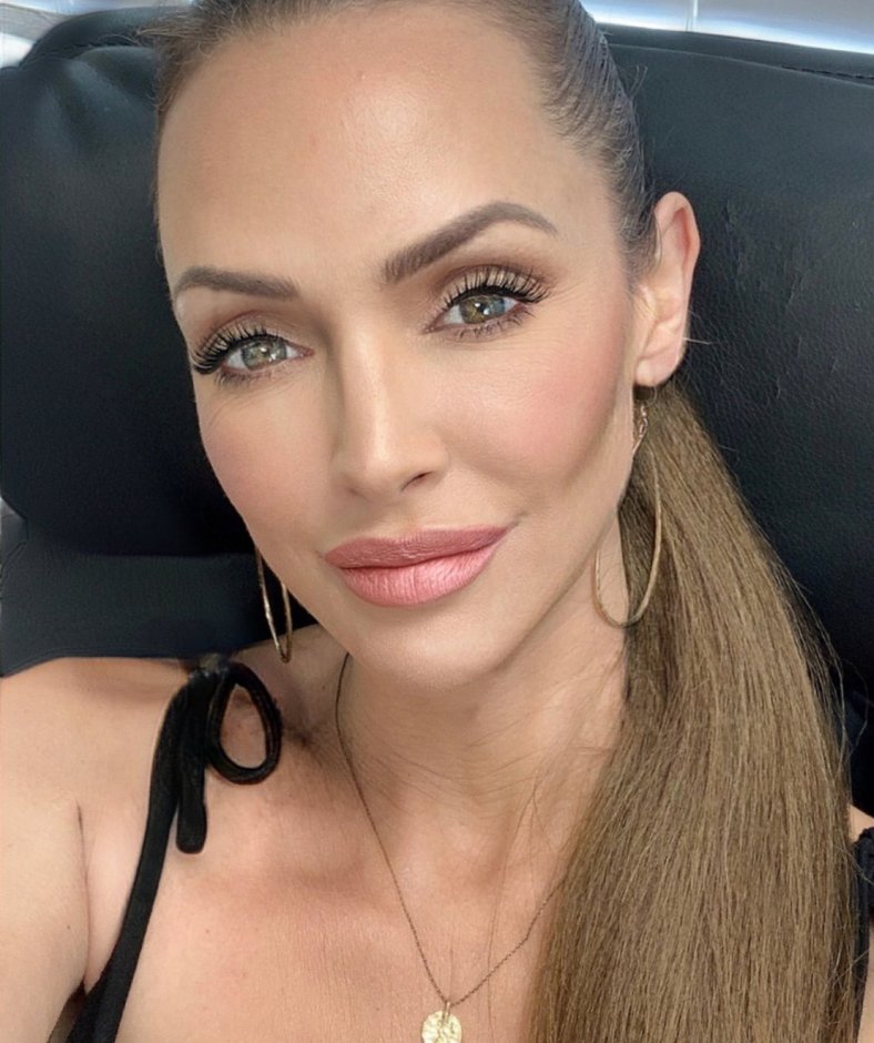 runwayrogue's tweet photo. Frost your lips up with Silk Glam 'Call Sheet'! π Runway Rogue Founder + 90s Supermodel Patricia Hartmann wears this frosted light pink liquid lipstick shade that reminds us of pink lemonade and she looks STUNNING! ππ #runwayrogue #bypatriciahartmann https://t.co/n8vL5gNZvO