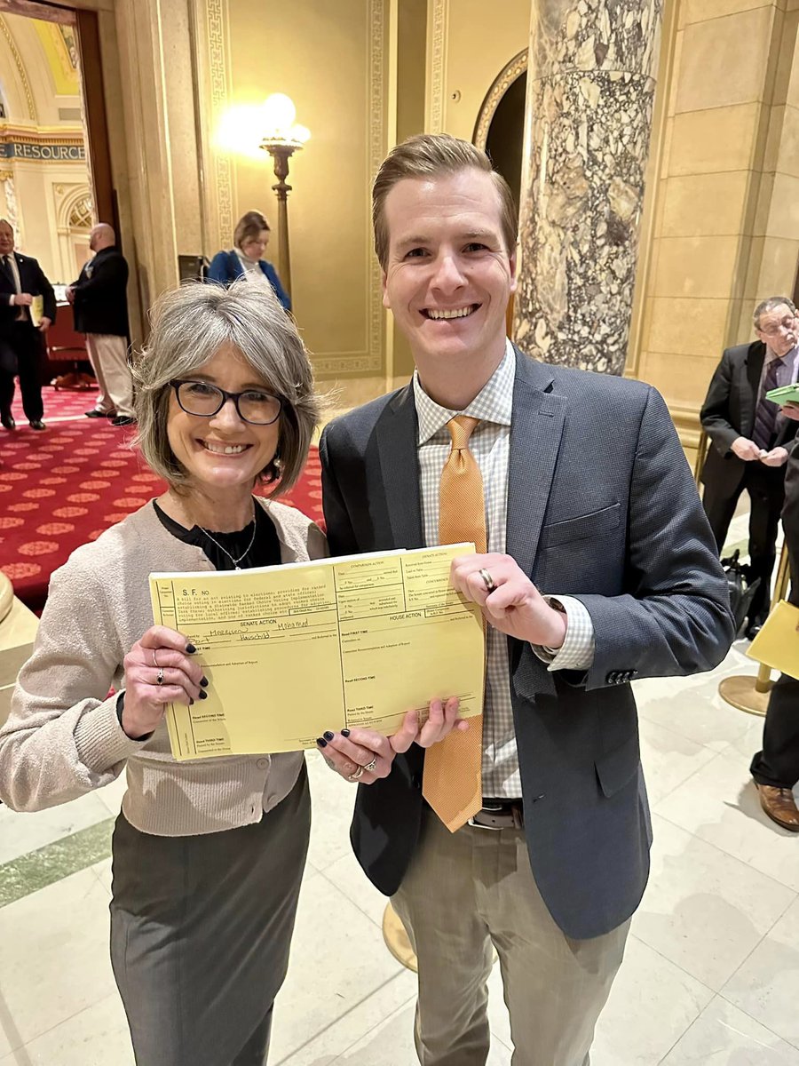grant_hauschild's tweet image. We need to get the extremes out of our politics. It's harmful to our Democracy because they take our politics hostage. That's why I'm proud to co-author the Ranked Choice Voting bill because it will give voice to those who have the broadest support #mnleg @FairVoteMN