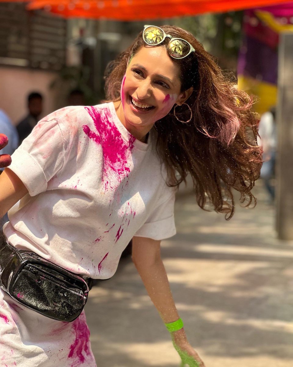 ItsMePragya's tweet photo. Holiii haiii 🌈 https://t.co/qB2H4Gtwfk