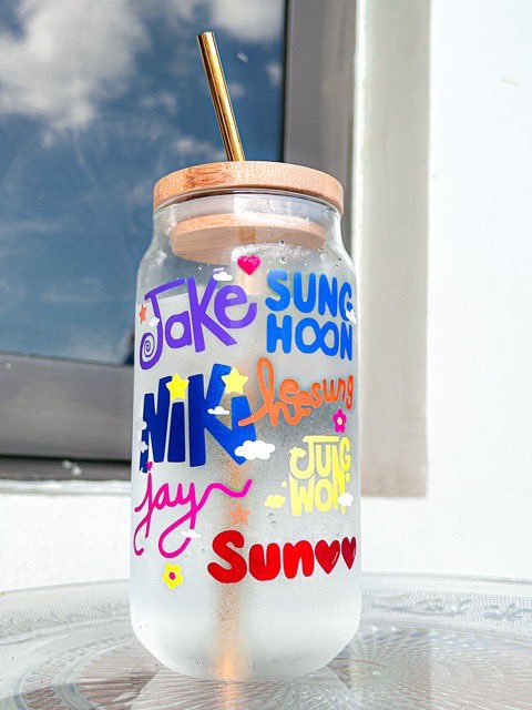 Enasiabackup's tweet photo. Our most awaited product collab is finally here! We have collaborated with FURBELOW PH just for you ENGENE🧡

Get your own ENHYPEN color changing soda glass now.

@EnFunds will receive ₱50 for every purchase of this product.

🛒 https://t.co/DL2ovIeOuu
🛒 https://t.co/02eeJH88FI https://t.co/Y0AOBtlSfj