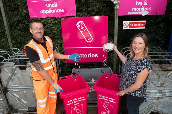 Please don’t put used batteries in your household waste bin. They can cause fires during waste processing. Please take them to anywhere that sells batteries or put them in the pink bins at any of our household waste recycling centres. 👉 Find out more northyorks.gov.uk/household-wast…