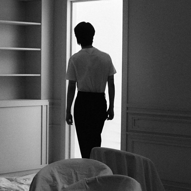 preciousmochi's tweet photo. LO QUE SE VIENE AAAAAAA

JIMIN MOOD PHOTO
#Jimin_FACE_Is_Coming
#FACEMOODPHOTO https://t.co/KkFOgZKEMv
