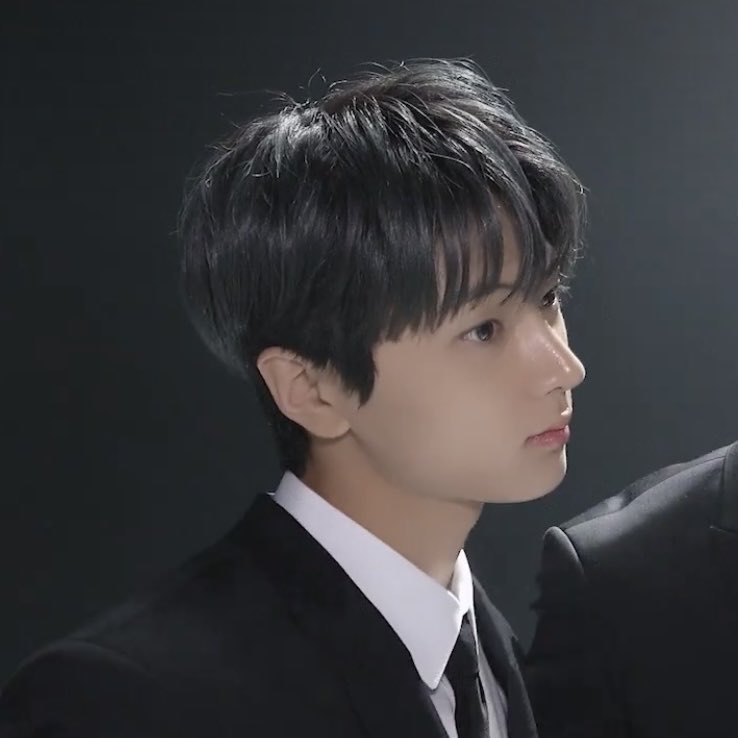 Duxxxde's tweet photo. 😵‍💫 https://t.co/xOYUKtFnOP