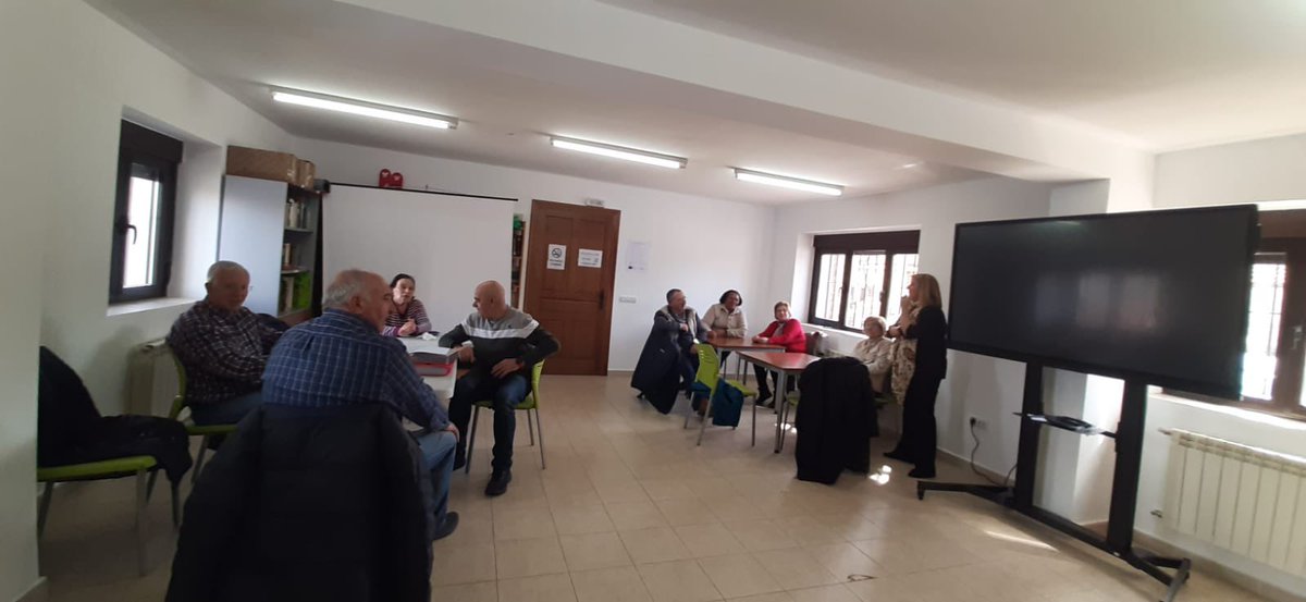 Talleres de estimulación cognitiva y NT en #Padiernos y #Martiherrero, extraordinarias mañanas de martes. #envejecimientosaludable  #memoria #cognición #estimulación @AlzheimerAvila