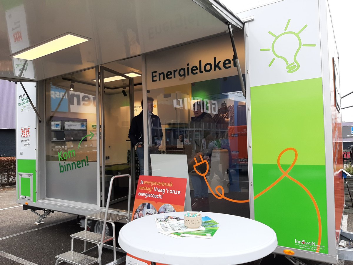 Zaterdag 11 maart is het energieloket van <a href="/GoudaDuurzaam/">Maak Gouda Duurzaam</a> weer te vinden bij ons op de parkeerplaats. Dus ben je op zoek naar energiebespaartips kom dan even langs. #energiebesparing  #gostores