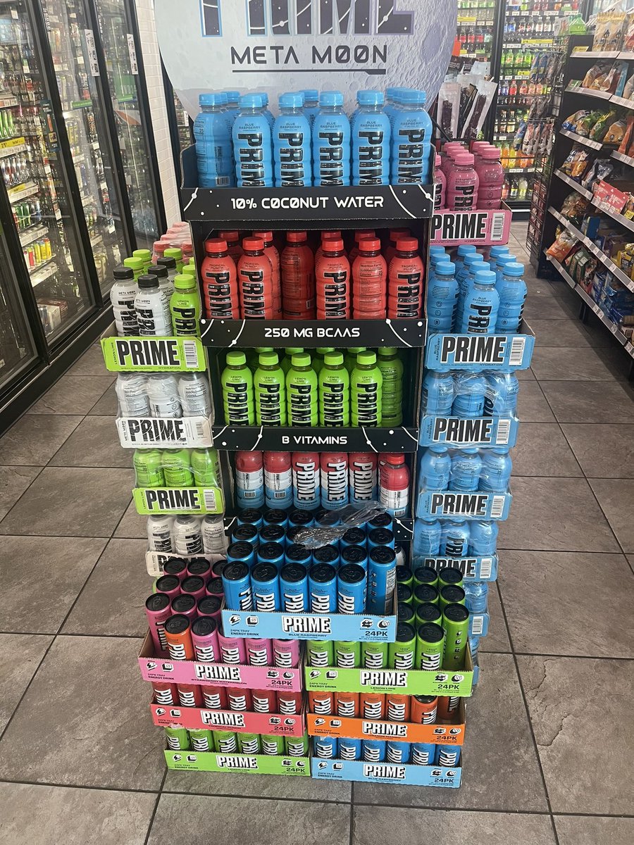 JDecan386's tweet photo. @PrimeHydrate WELL ITS ABOUT TIME @LoganPaul https://t.co/Yacc9FBKAf