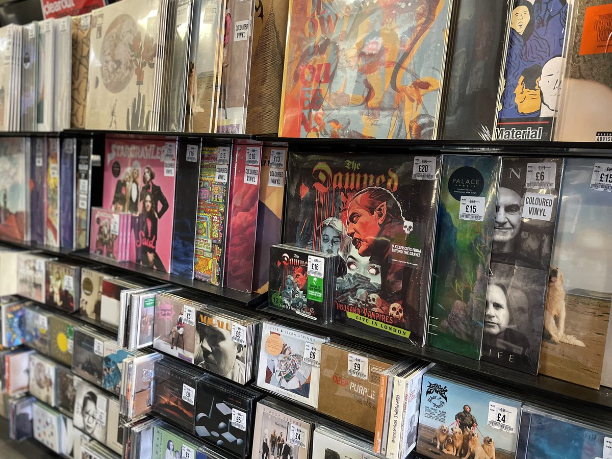 🏷️ CLEAROUT SALE 🏷️ We've added 100s of LPs and CDs to our ever-growing March sale!! Check out the full range and grab some deals today!! 💰 #fopp #cambridge #foppcambridge #gettofopp #cd #lp #vinyl #sale #clearout #music #recordstore