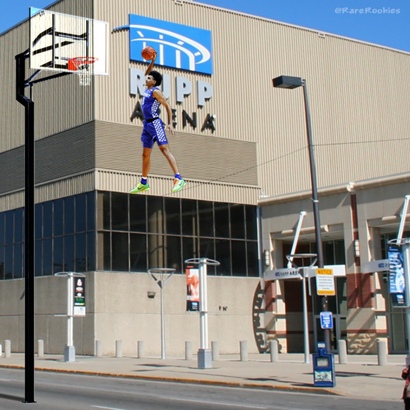 rarerookies's tweet photo. I'll never forget the time Jacob Toppin dunked on a 20-foot goal outside Rupp Arena. #ToppinTuesday https://t.co/mKi9WW08Vl