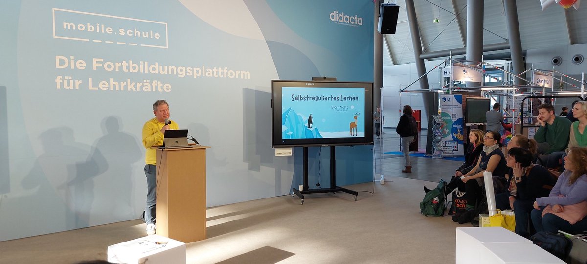 Auf der Didacta. Vortrag von <a href="/Noelte030/">Björn Nölte</a> bin gespannt. #twlz #didacta