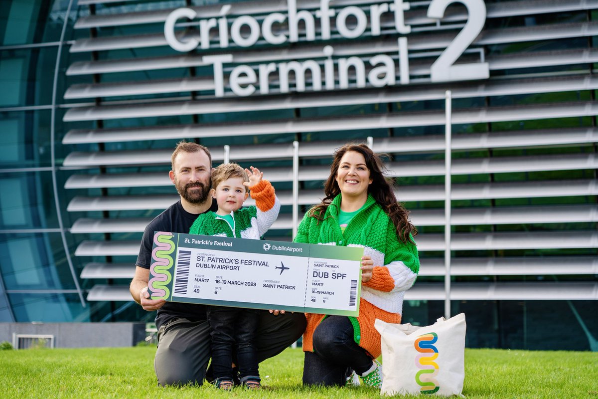 We’ve teamed up with <a href="/stpatricksfest/">St. Patrick's Festival 🇮🇪🐍☘️💚</a> to giveaway VIP tickets for you &amp; a friend to the St Patrick’s Day Parade Grandstand, followed by lunch at The Chocolate Factory. 

To be in with a chance to win: 

FOLLOW &amp; RT ☘️🇮🇪

#SPF23

Good luck 🤞 

Info: dublinairport.com/latest-news/20…